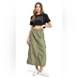 Love Tree 🟣 EUC Size Large Nylon Parachute Cargo Maxi Skirt in Light Olive